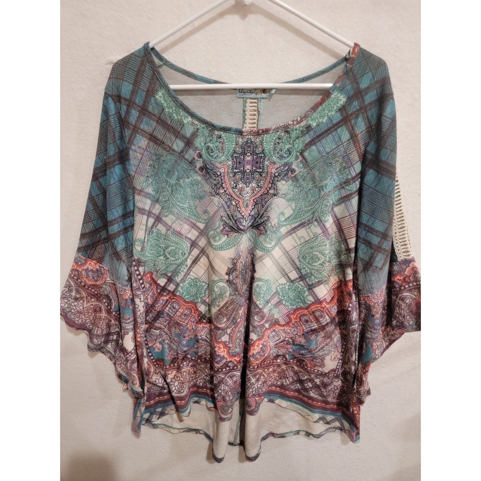 Unity World Wear Woman Top 1x Plus Paisley Boho Crochet Ladder Back 3/4 Sleeve